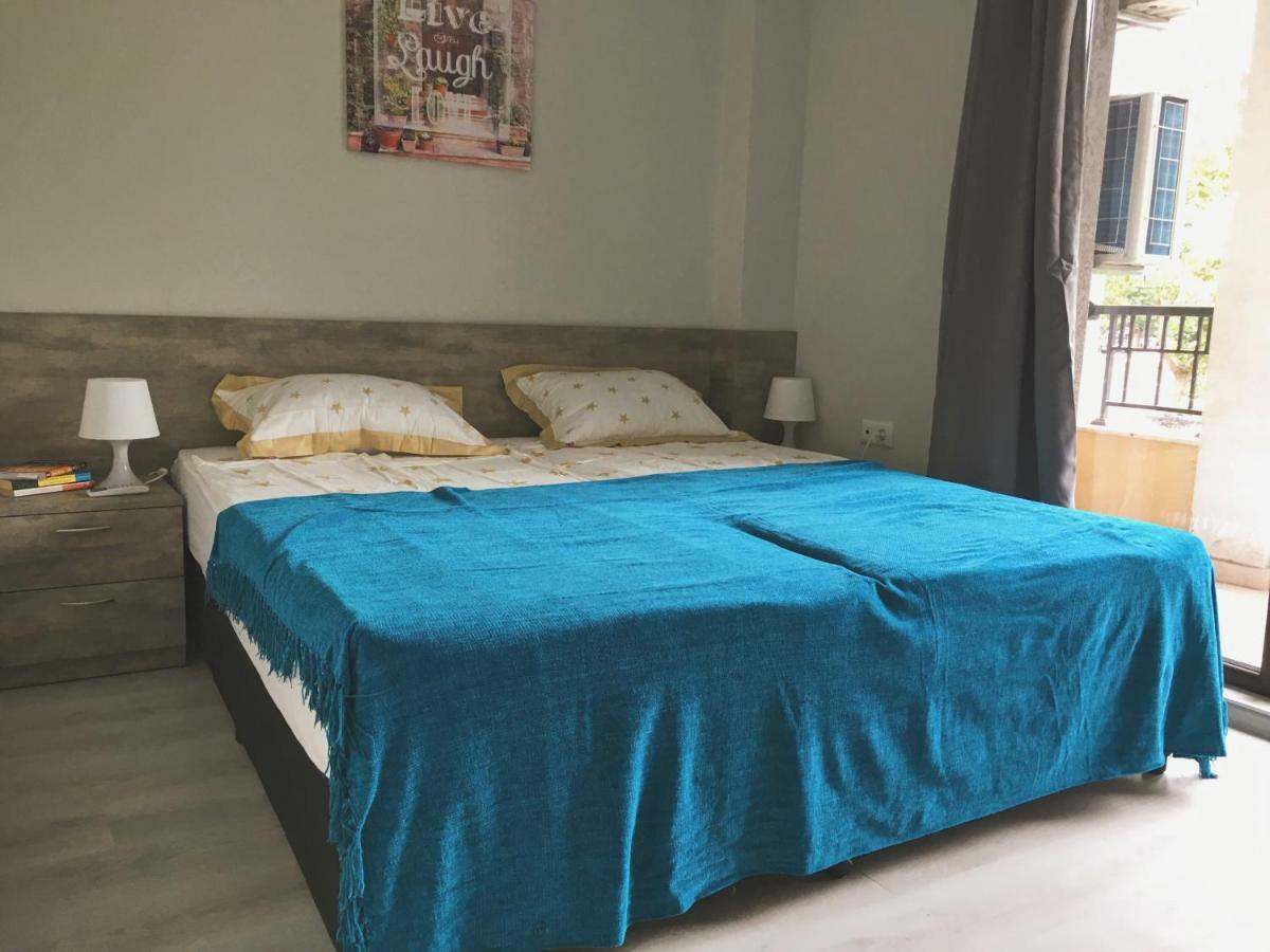Azzurro Apartment - Ideal For Your Seaside Escape In Burgas Exterior photo